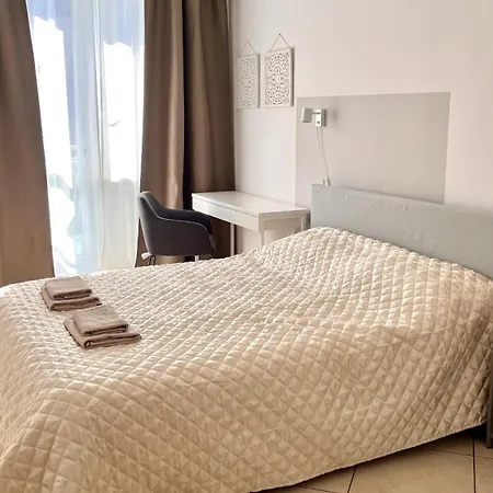 Moderno In Via Monginevro