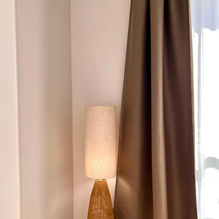 Moderno In Via Monginevro *