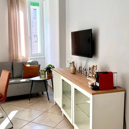 Moderno In Via Monginevro Apartment *